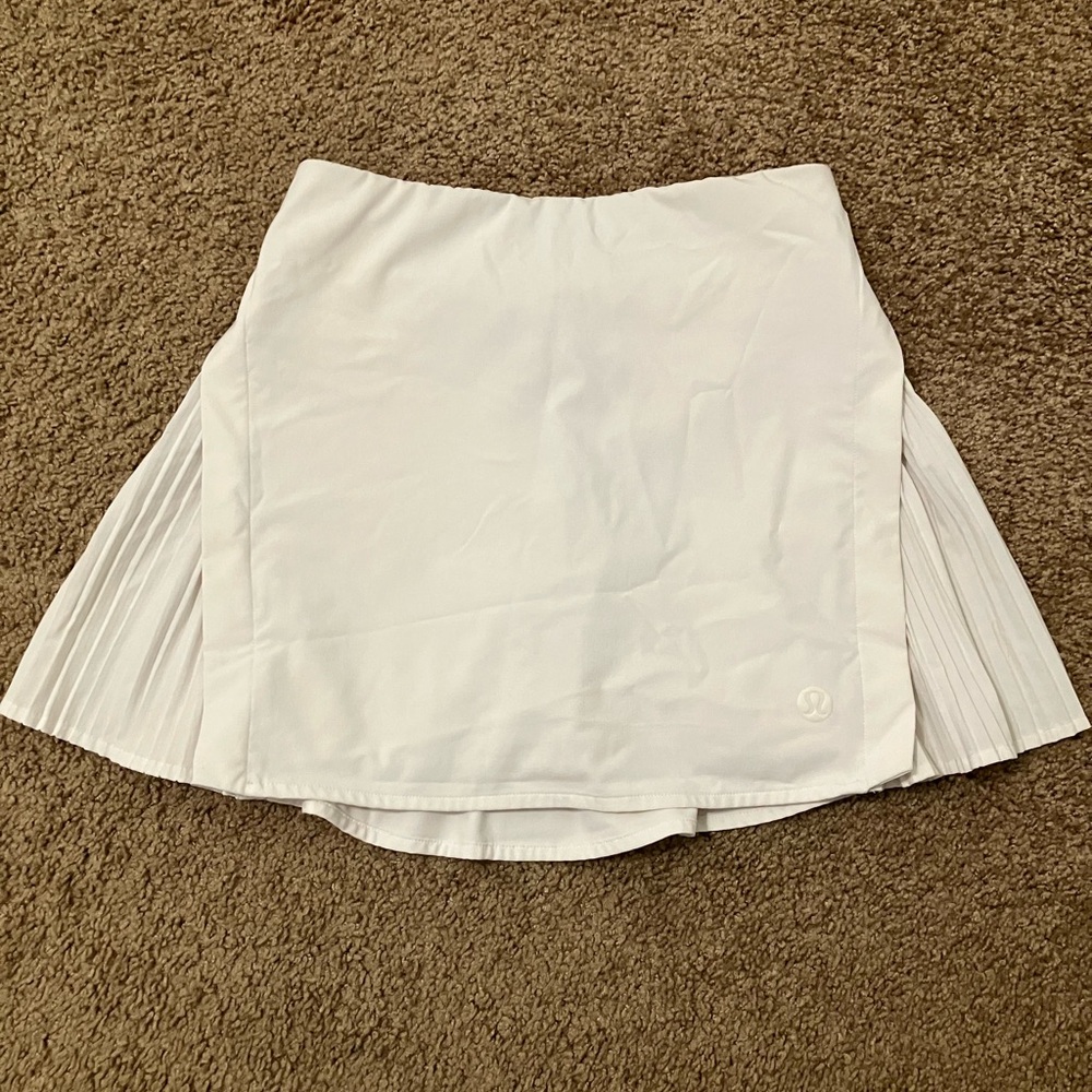 Lululemon Peak Pleat HR Skirt